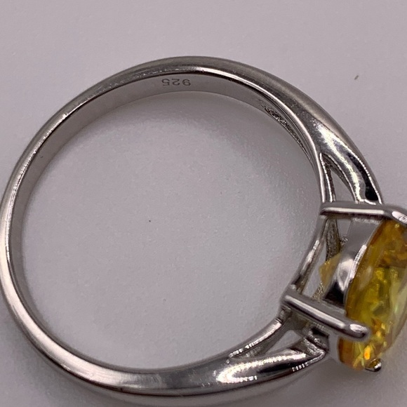 Sterling silver and cz ring size 9.5 /052224-RG0010C - Picture 3 of 6